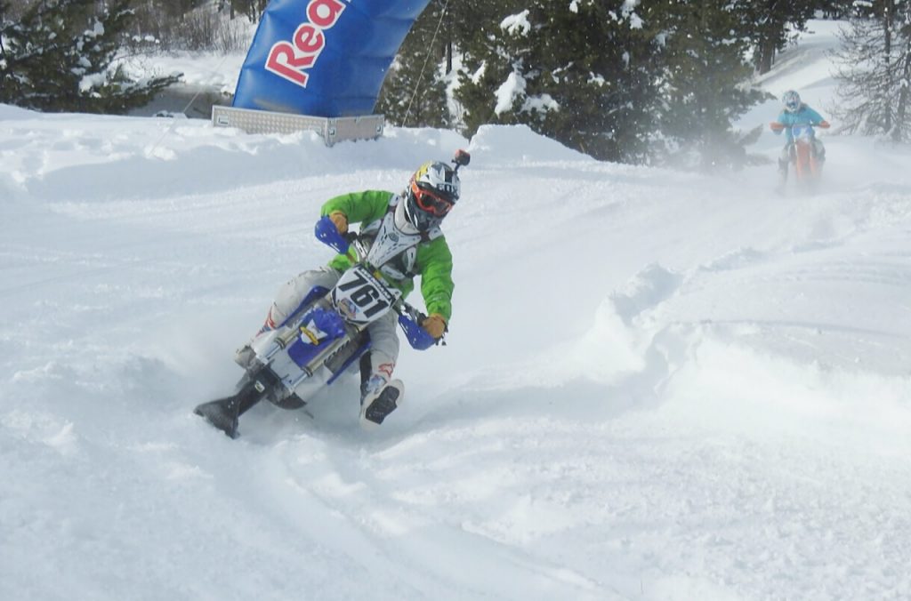 Snowbike Racing