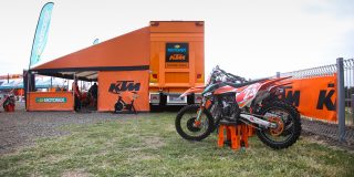 KTM Junior Motocross Team r...