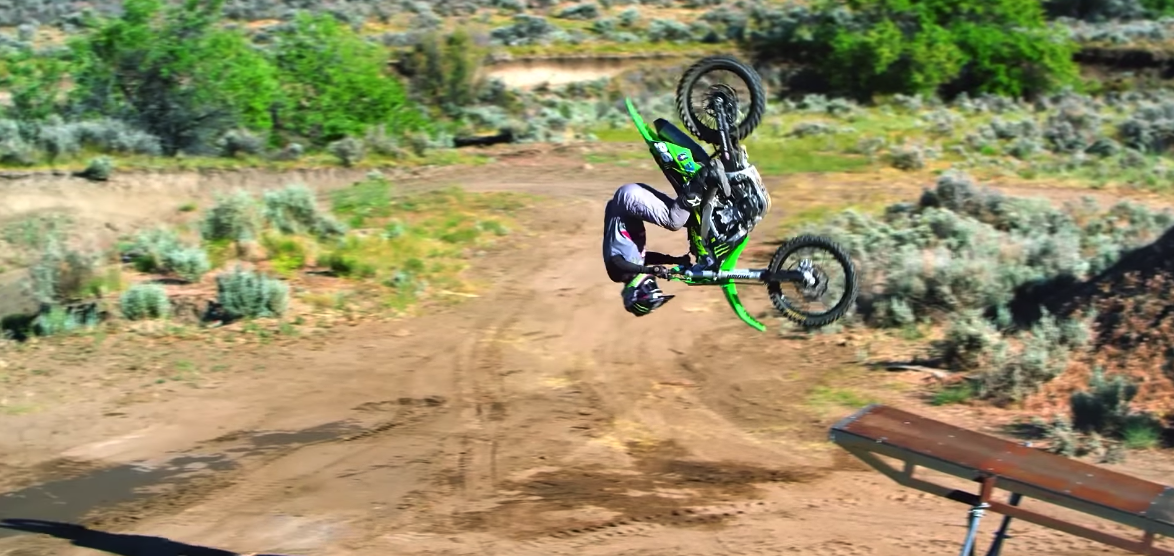 VIDEO Axell Hodges Real Moto 2018 Australasian Dirt Bike Magazine