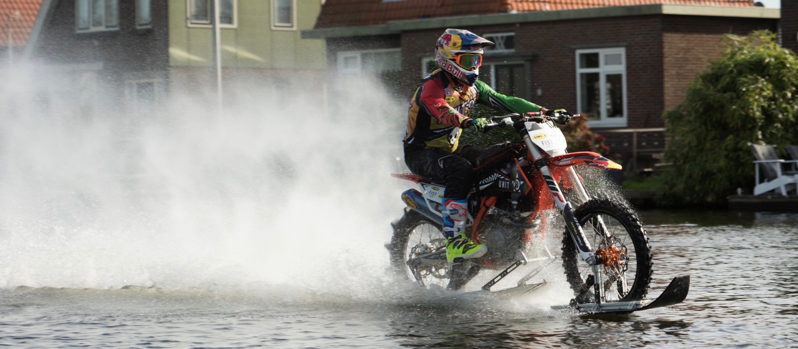 Red Bull Knock Out BTS How Robbie Maddison Rides On Water