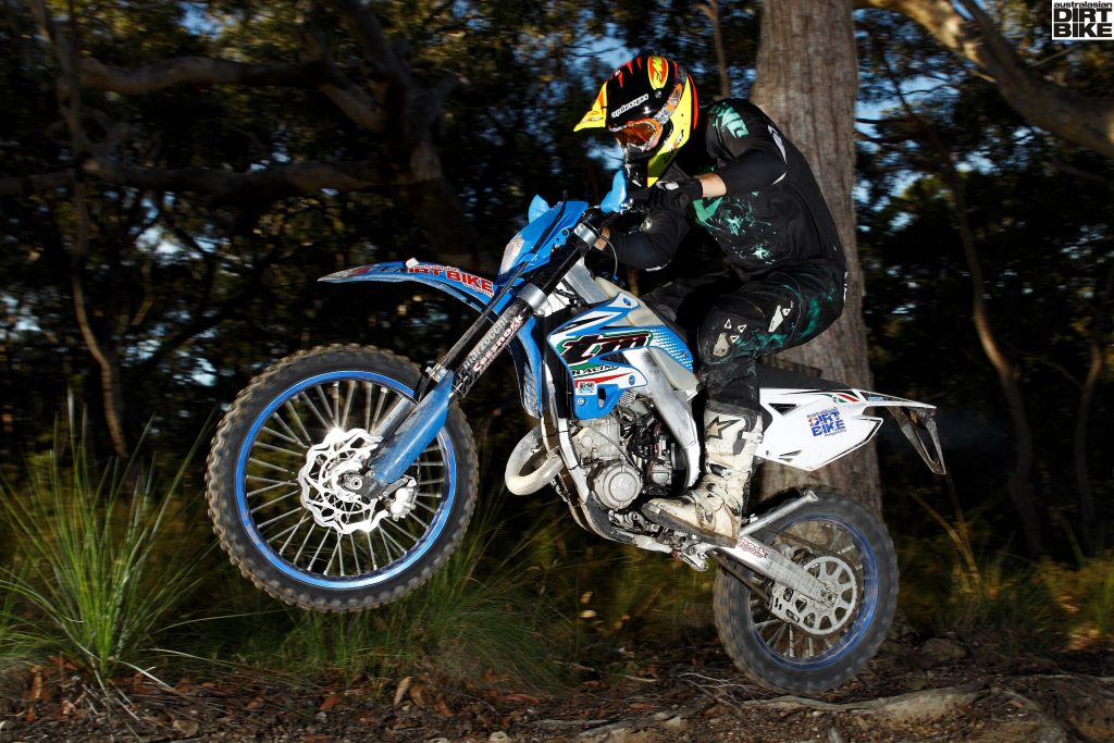 tm 125 dirt bike