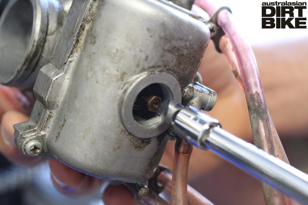 Set carburettor jets How to (basic) Australasian Dirt Bike Magazine