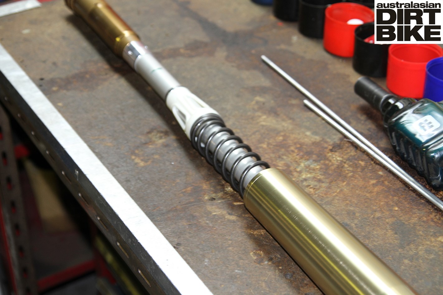 How To Fit Dirt Bike Fork Springs Australasian Dirt Bike Magazine