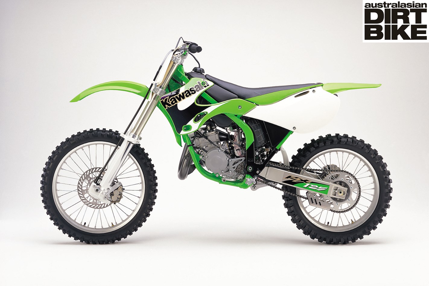 Собранные мотоциклы. Kawasaki KX 125 2020. Kawasaki KX 125 2018. Kawasaki KX 125 1987. Кавасаки 125 кросс.