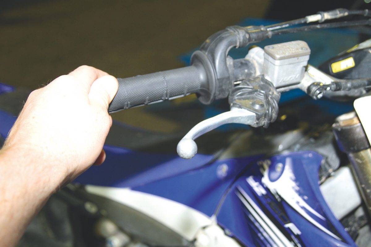 How To Change Engine Oil Australasian Dirt Bike Magazine