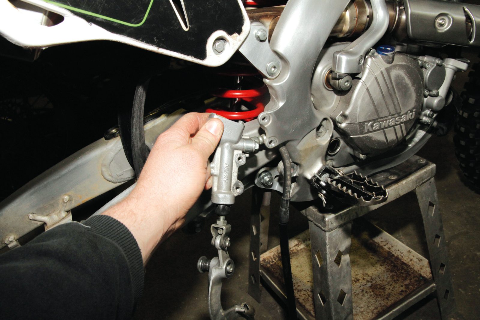 Greasing Linkage Bearings - Australasian Dirt Bike Magazine