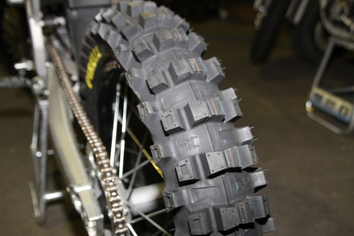 PIRELLI SCORPION MX32 MID/HARDS - Australasian Dirt Bike Magazine