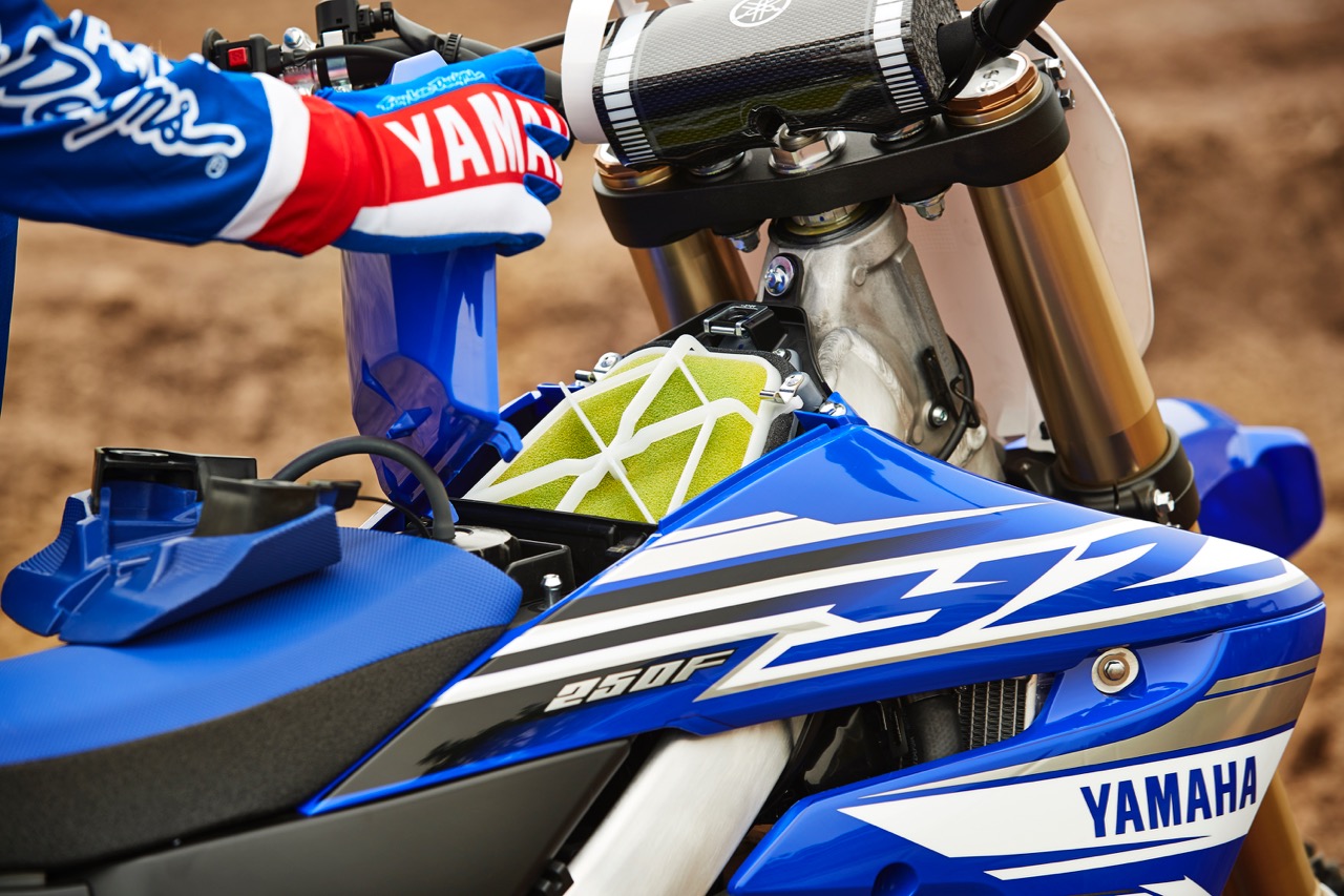 FIRST LOOK 2019 Yamaha YZ250F & YZ450F Australasian Dirt Bike Magazine