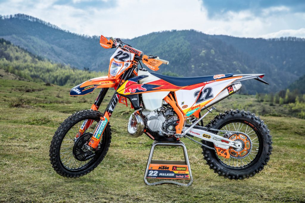 GALLERY: KTM ENDURO TEAM SHOOT - Australasian Dirt Bike Magazine