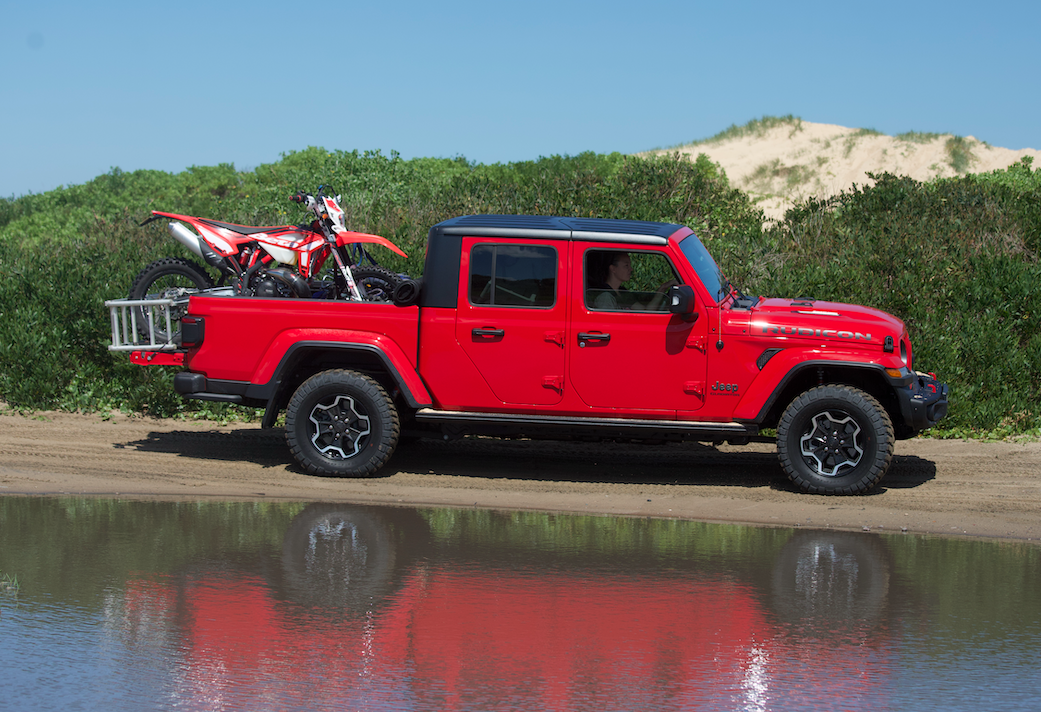 Dirtbike hauler tested Jeep Gladiator Rubicon ADB Mag