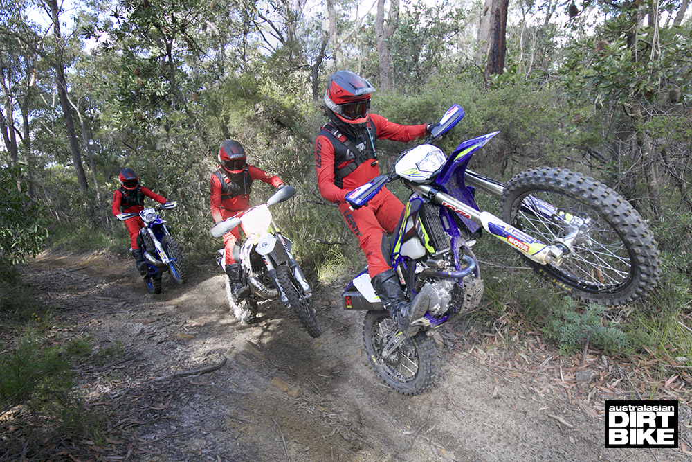 What Is the Best Oil for 2 Stroke & 4 Stroke Dirt Bikes?