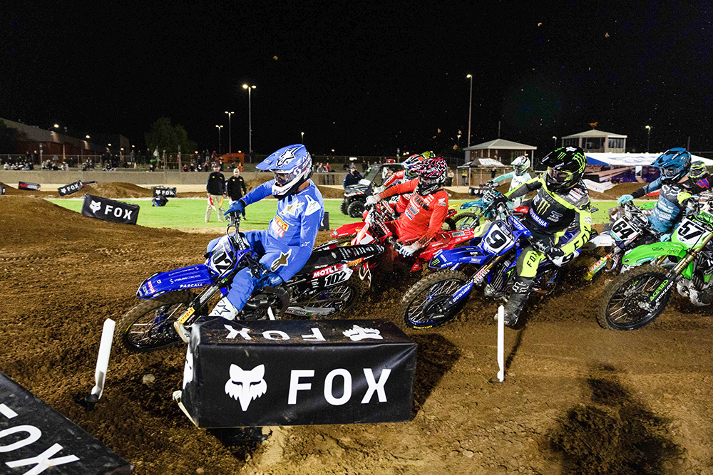 SUPERCROSS BATTLE HEADS TO NEWCASTLE Australasian Dirt Bike Magazine