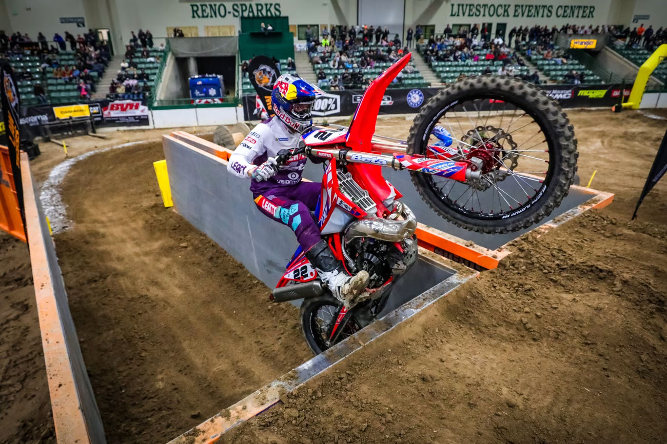 WEBB TAKES RENO ENDUROCROSS - Dirt Bike Magazine