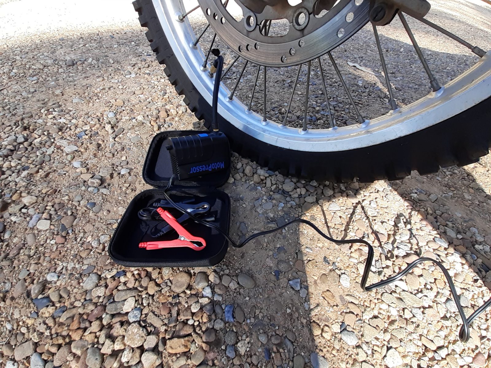 thumbnail image 2 of Rocky Creek Motopressor Mini V2 - 12v Pocket Air Pump, Compact & Super Powerful - USA Made 2 of 5